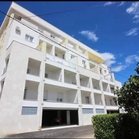Apartment Ajat - Large Terrace Trebinje